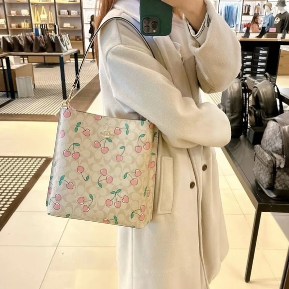 NWT Coach Mollie Heart Cherry Print Signature Coated Canvas Bucket Handbag - Picture 2 of 8